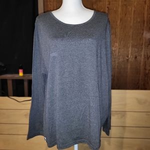 Women's long sleeve top
